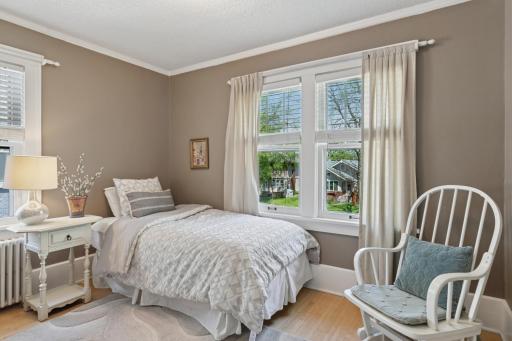 1796 Stanford Avenue, Saint Paul, MN 55105
