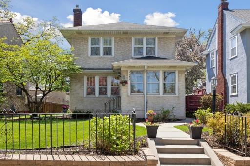 1796 Stanford Avenue, Saint Paul, MN 55105