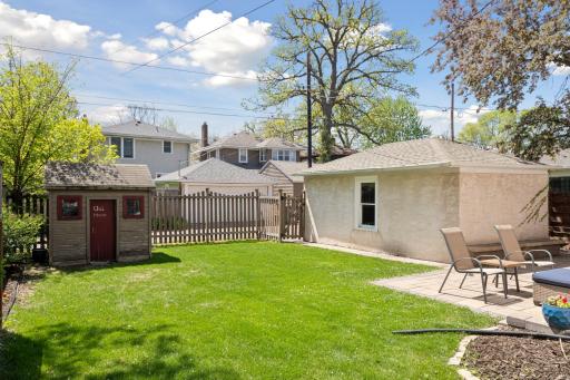 1796 Stanford Avenue, Saint Paul, MN 55105