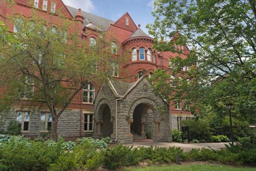 1796 Stanford Avenue, Saint Paul, MN 55105