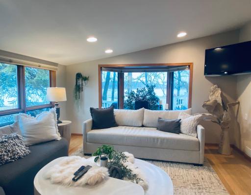 806 Longview Drive, Detroit Lakes, MN 56501
