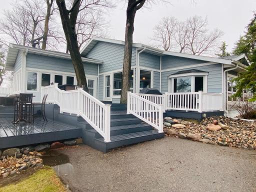 806 Longview Drive, Detroit Lakes, MN 56501