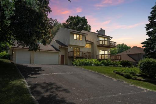 2405 Dianna Lane, Saint Paul, MN 55117