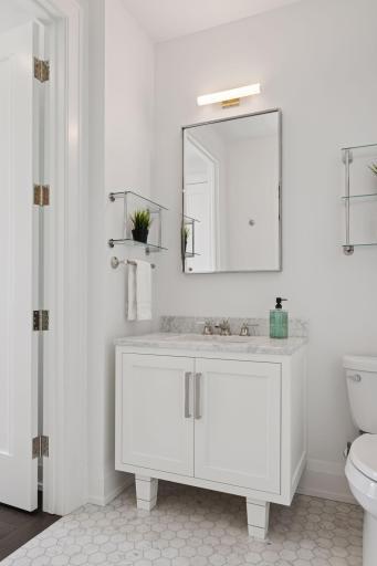 1111 West River Parkway - Spacecrafting - 0038.jpg