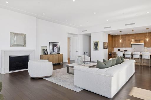 1111 West River Parkway - Spacecrafting - 0009.jpg