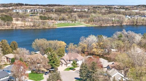 1427 Rosewood Court, Saint Paul, MN 55112