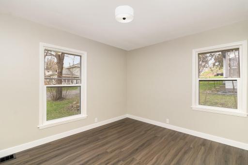 210 Davis Street, Le Sueur, MN 56058