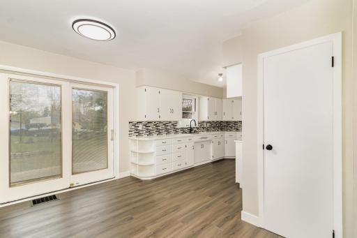 210 Davis Street, Le Sueur, MN 56058