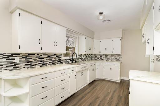 210 Davis Street, Le Sueur, MN 56058