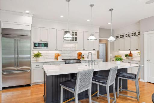 20395 Linden Road, Excelsior, MN 55331