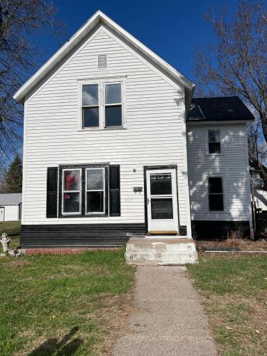 407 2nd Street NE, Little Falls, MN 56345