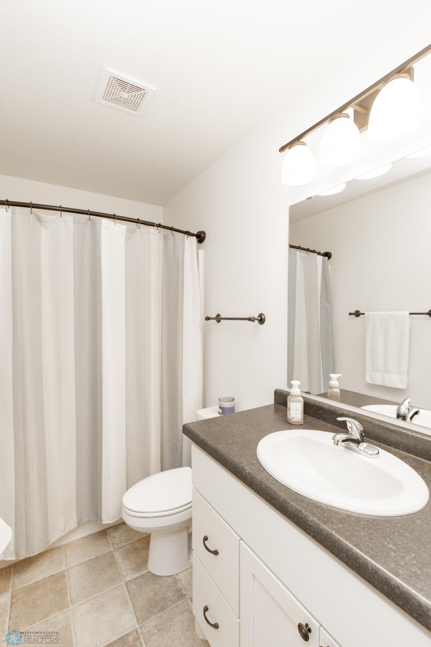2nd Bathroom