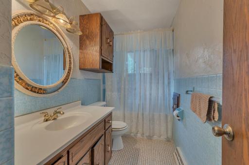 Full Bath