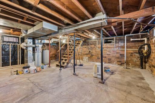 8026 Rose Street - Spacecrafting - 0041.jpg