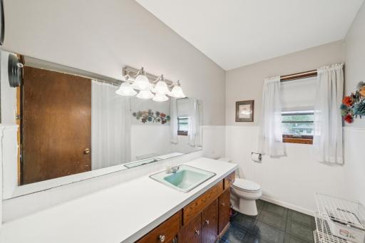 143 19th Avenue N, South Saint Paul, MN 55075