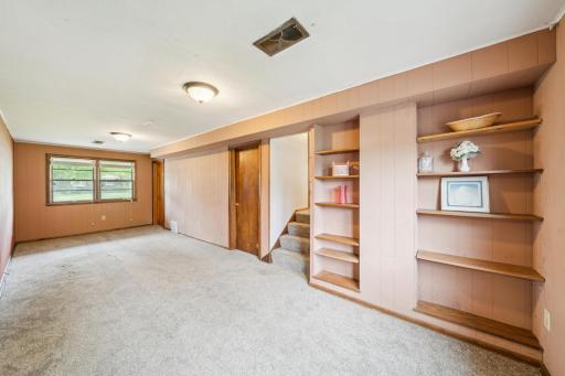 143 19th Avenue N, South Saint Paul, MN 55075