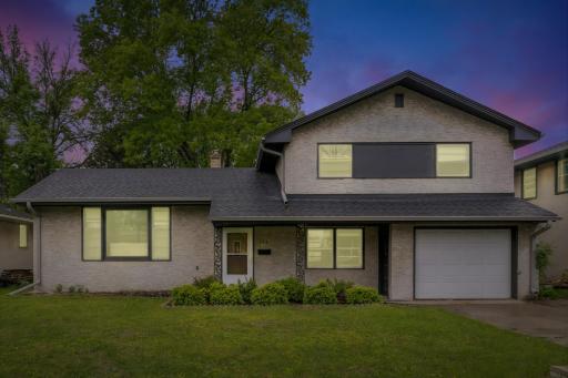 143 19th Avenue N, South Saint Paul, MN 55075