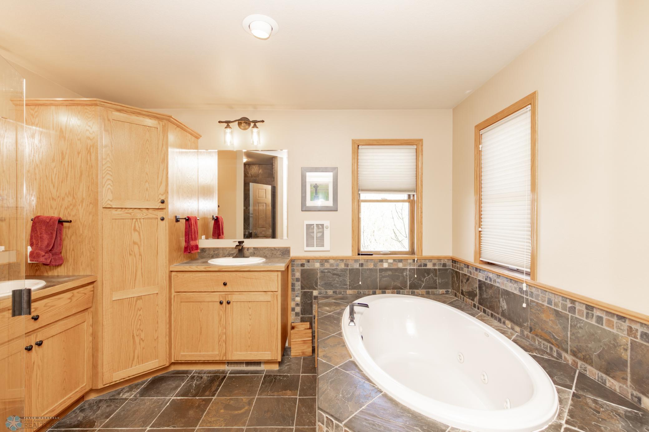 Primary Bathroom - Full