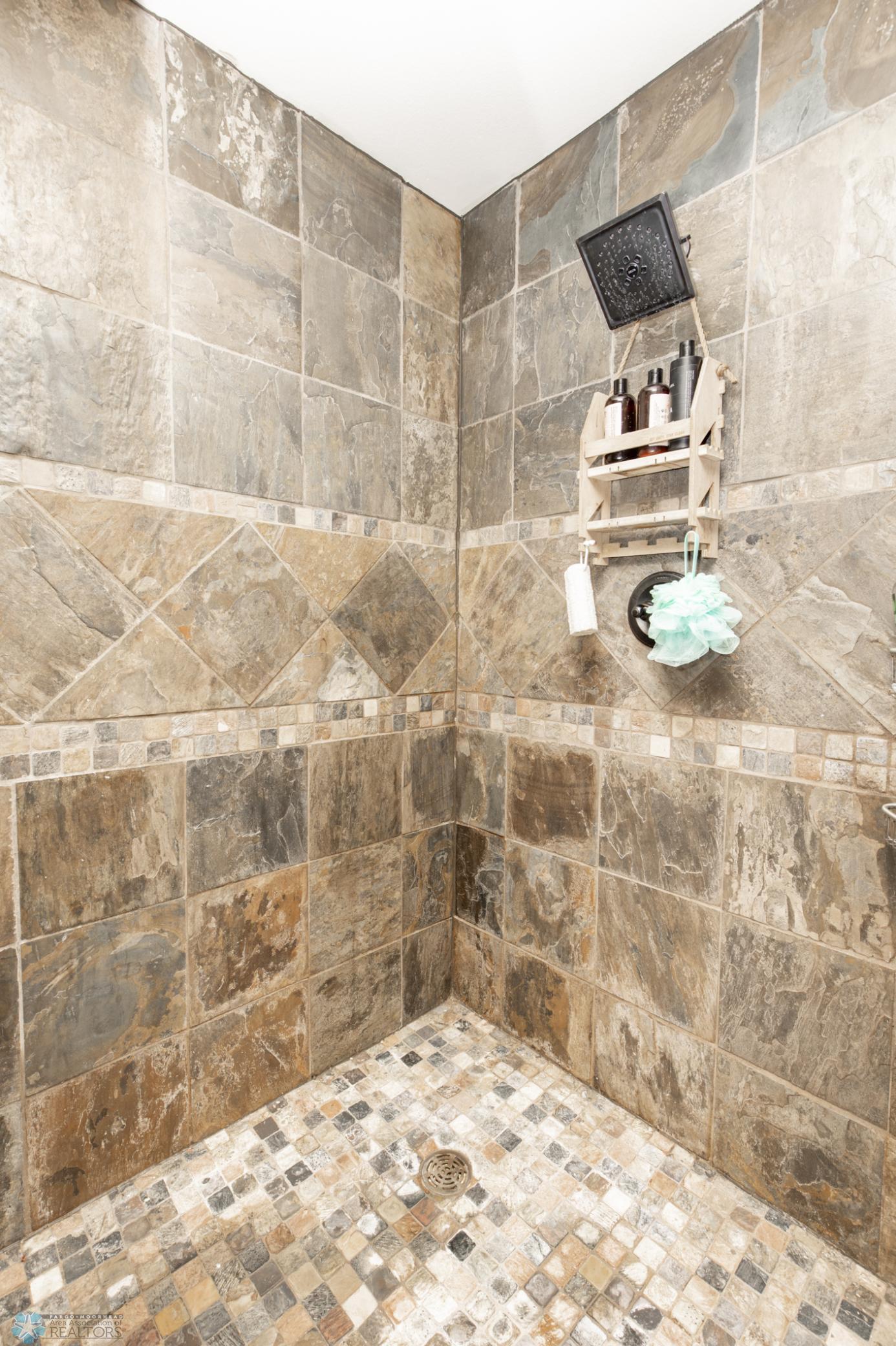 Primary Bathroom - Full