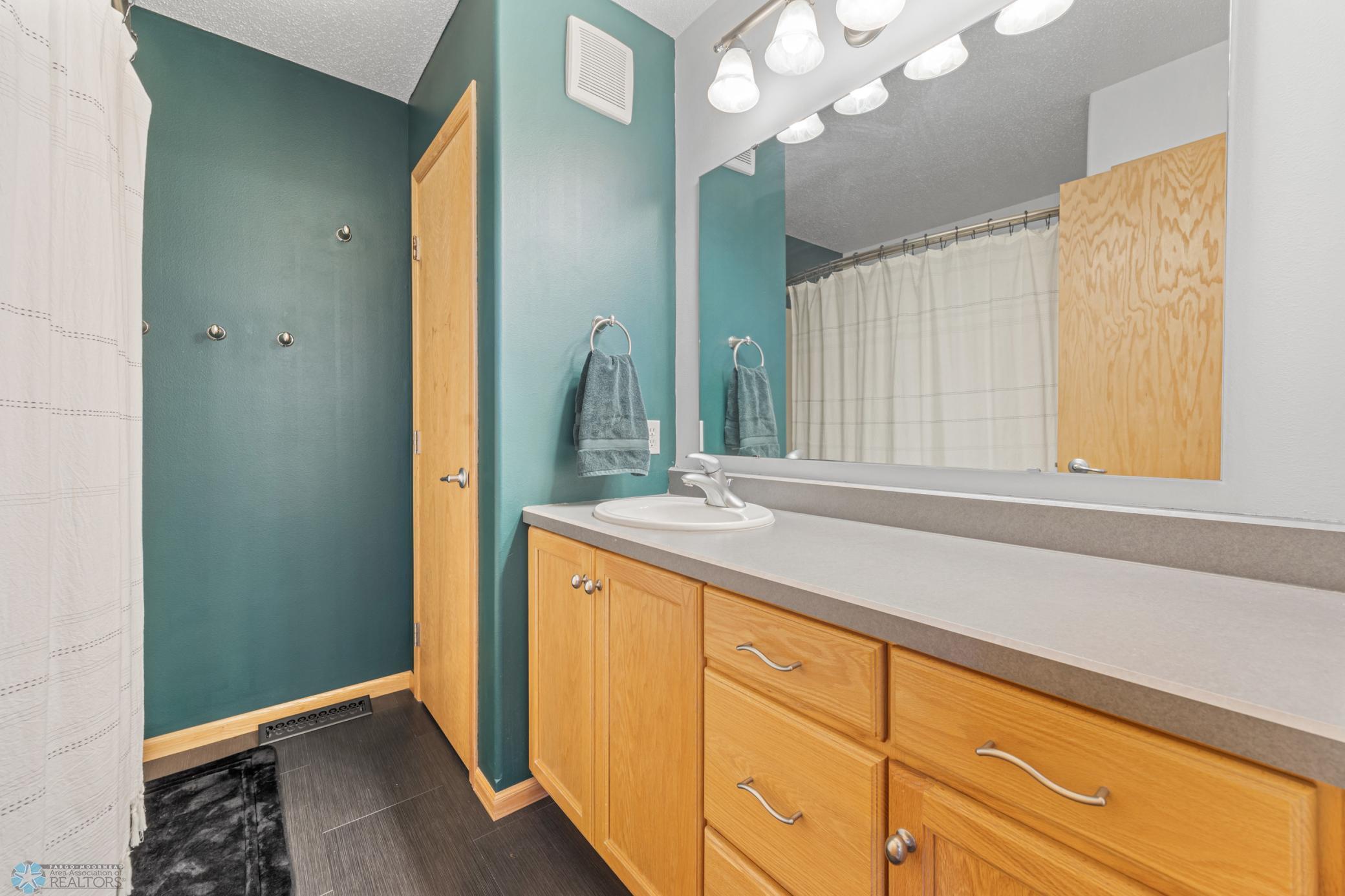 Primary Full Bath