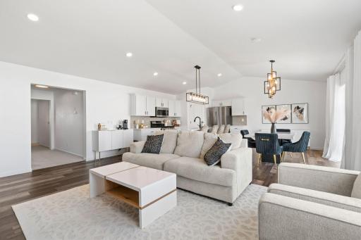 10257 Greenway Circle S, Cottage Grove, MN 55016