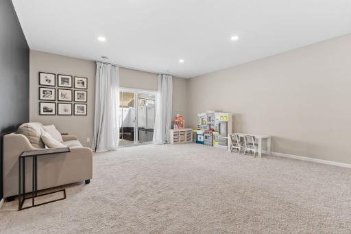 10257 Greenway Circle S, Cottage Grove, MN 55016