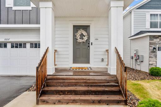10257 Greenway Circle S, Cottage Grove, MN 55016