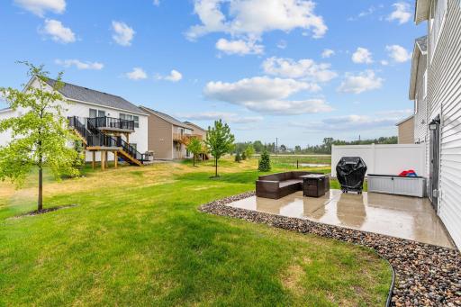 11-web-or-mls-10257 Greenway Cir S-11.jpg