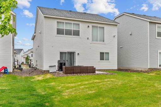 10-web-or-mls-10257 Greenway Cir S-10.jpg