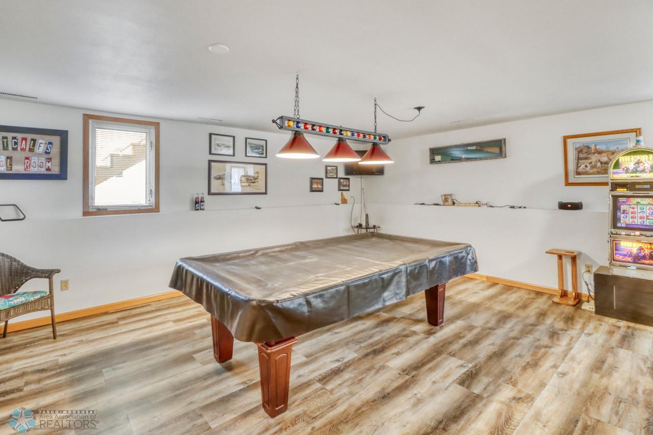 31Basement1_1-1280.JPG