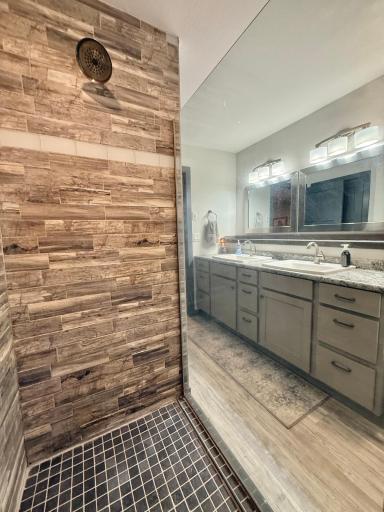 Photo for 506 Hill Avenue S, Middle River, MN 56737 - Listing #6711544 506 Hill Avenue S, Middle River, MN 56737