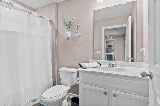 8758 Granite Lane, Saint Paul, MN 55129