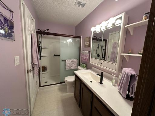 2323 4th Avenue S, Moorhead, MN 56560