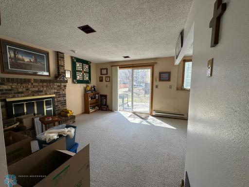 2323 4th Avenue S, Moorhead, MN 56560