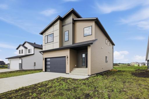 8343 61st Street S, Horace, ND 58047