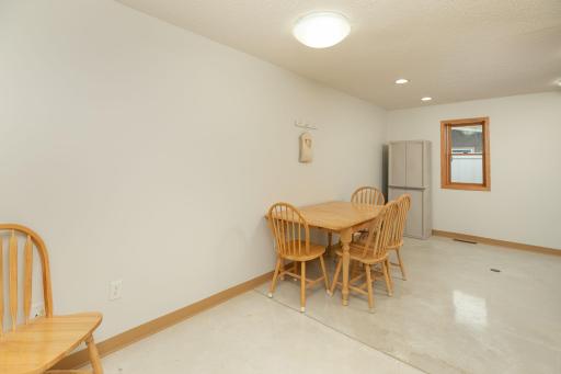 1204 Harbor Drive SE, Rochester, MN 55904
