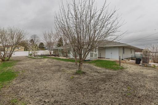 1204 Harbor Drive SE, Rochester, MN 55904