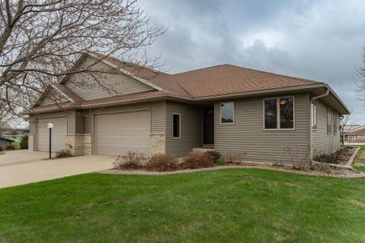 274 Dawn Ave, Saint Charles, MN 55972