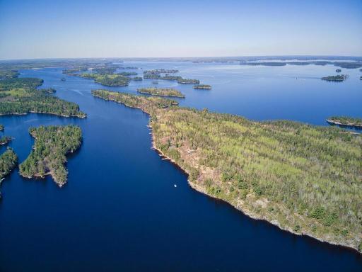 2116 Red Crest Island, International Falls, MN 56649