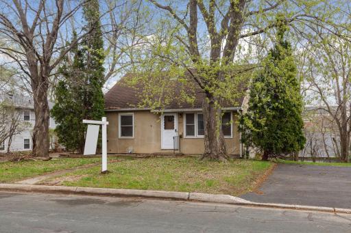 212 10th Avenue North - Spacecrafting - 0003.jpg