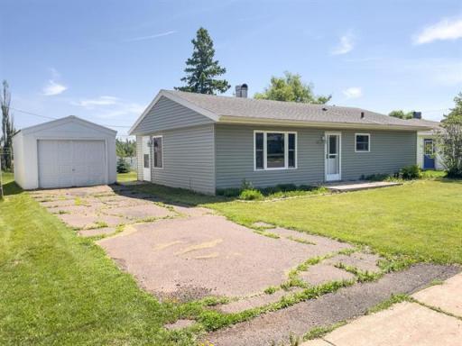 Photo for 53 Edwards Drive, Silver Bay, MN 55614 - listing #6711996 53 Edwards Drive, Silver Bay, MN 55614