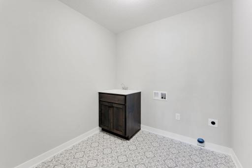 Emerald Isle Maverick Model - L11 B3 Emerald Isle 3rd - 14360 Acer Ave., Rosemount