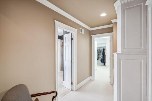 18371 Bearpath Trail, Eden Prairie, MN 55347