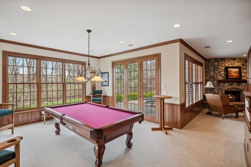 18371 Bearpath Trail, Eden Prairie, MN 55347