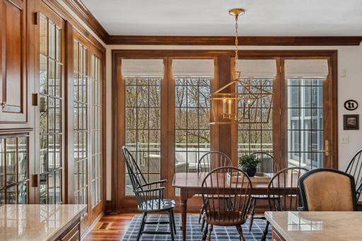 18371 Bearpath Trail, Eden Prairie, MN 55347