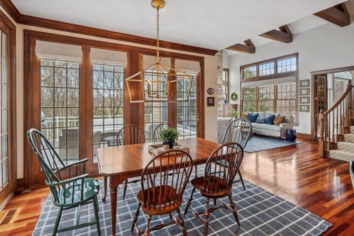 18371 Bearpath Trail, Eden Prairie, MN 55347