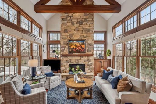 18371 Bearpath Trail, Eden Prairie, MN 55347