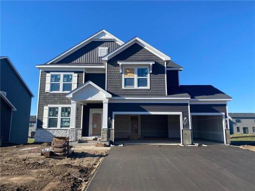 10366 McGregor Boulevard, Woodbury, MN 55129