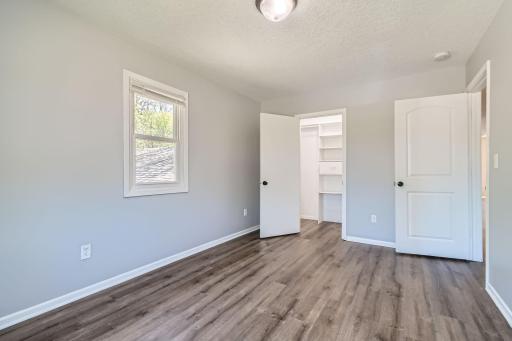 2356 Teakwood Drive E - Web Quality - 015 - 16 Bedroom.jpg