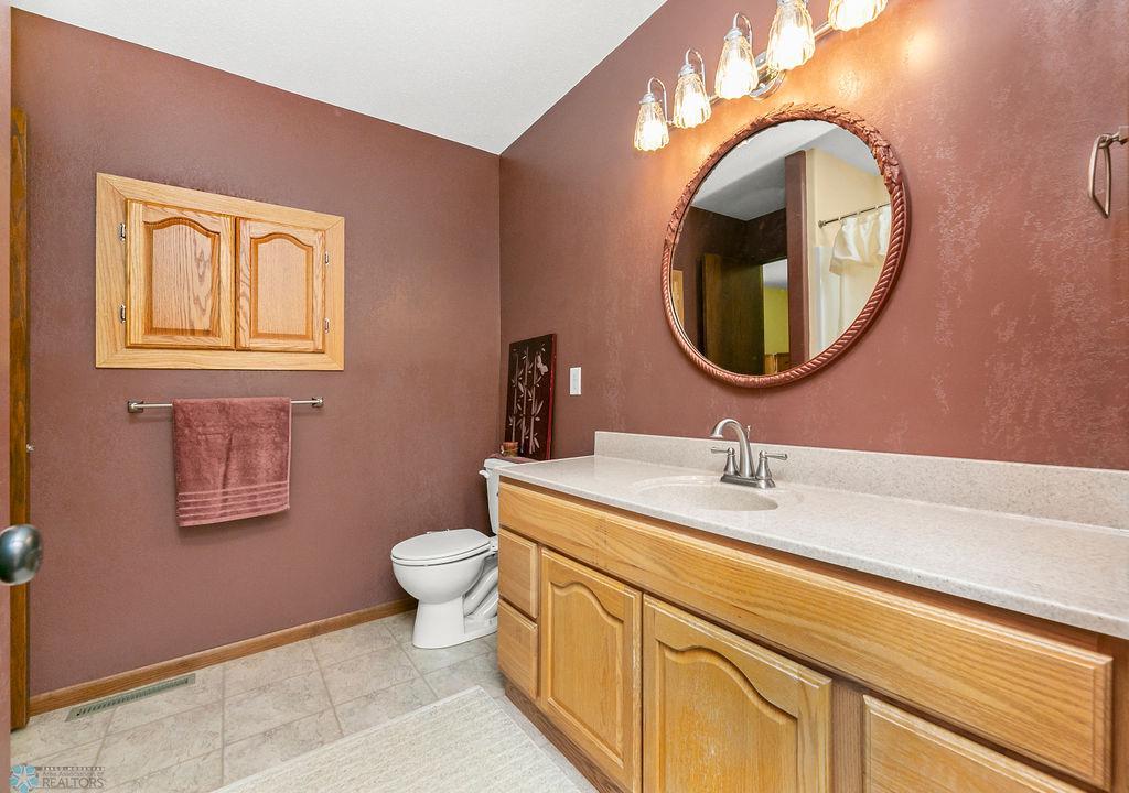 Bathroom.JPG